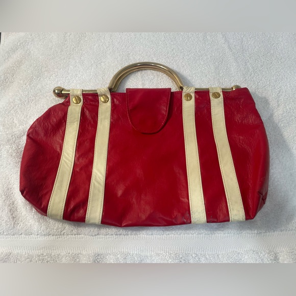 Handbags - Vintage Made In Italy red/white leather handbag with gold-toned frame/handle